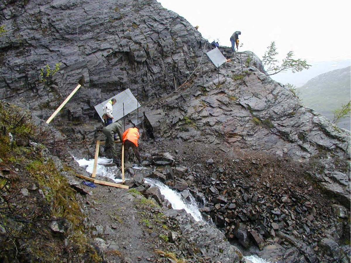 Valdalen-sti til Tongavadskåra-Storelva